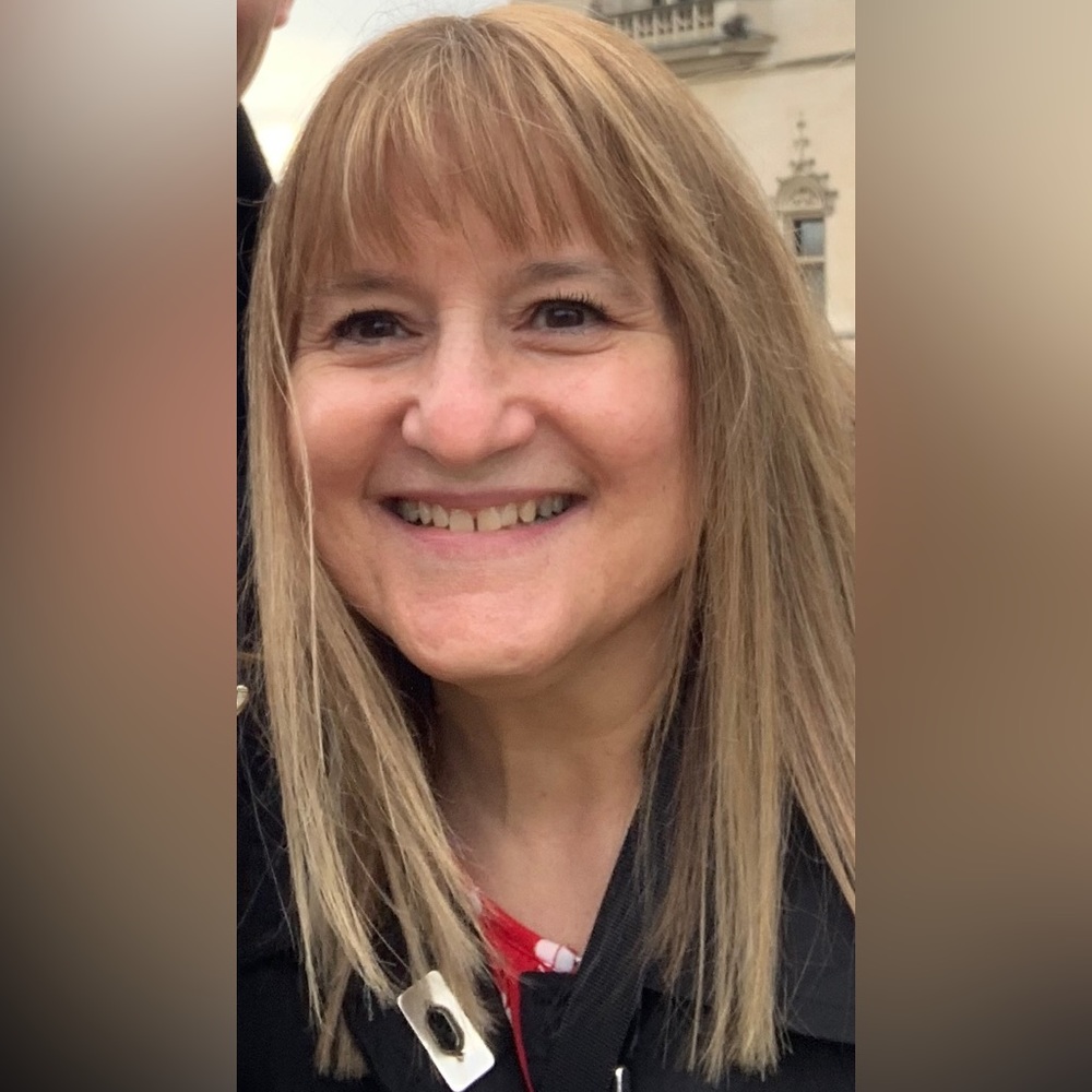 Meet your Posher, Troyann